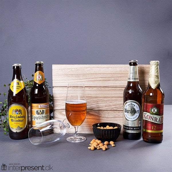 Lys trækasse m/ 4 øl og 2 ølglas