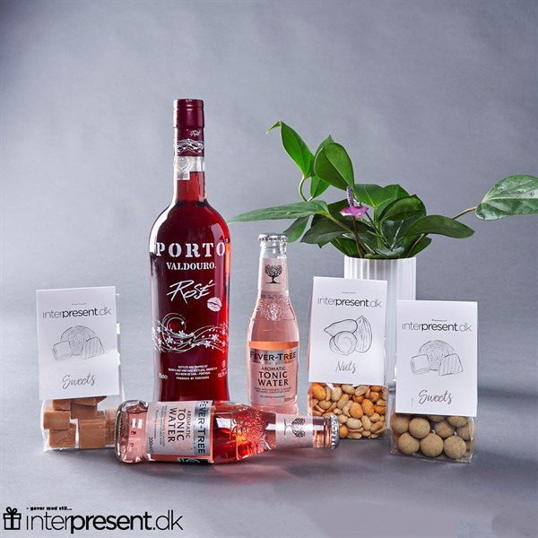Rosé portvin, Tonic og snacks
